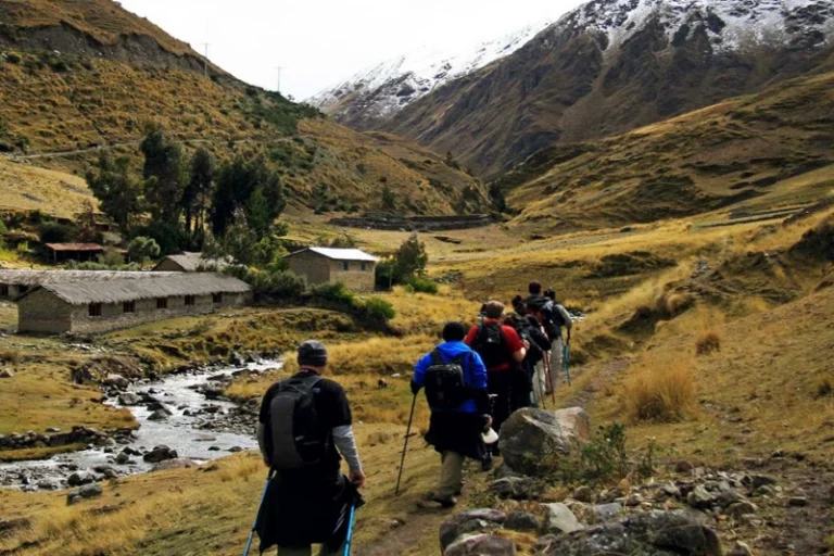 lares trek