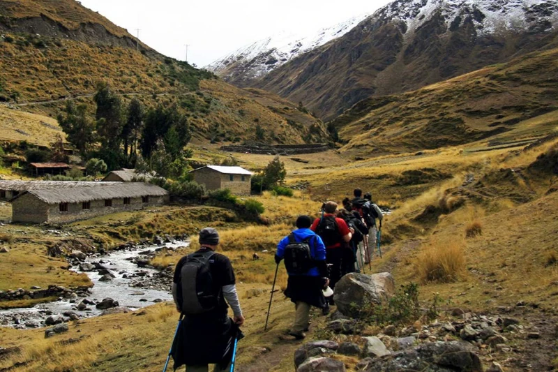 Lares Trek vs. Inca Trail: Comparison Guide