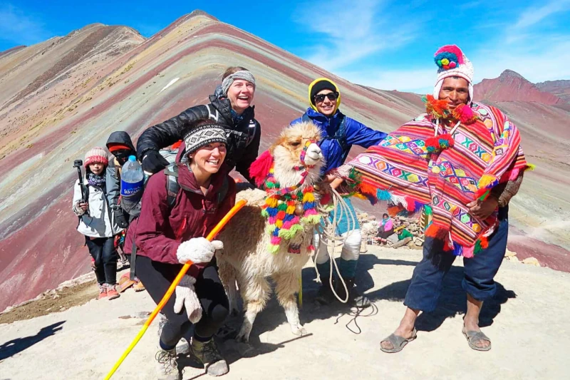 vinicunca rainbow mountain