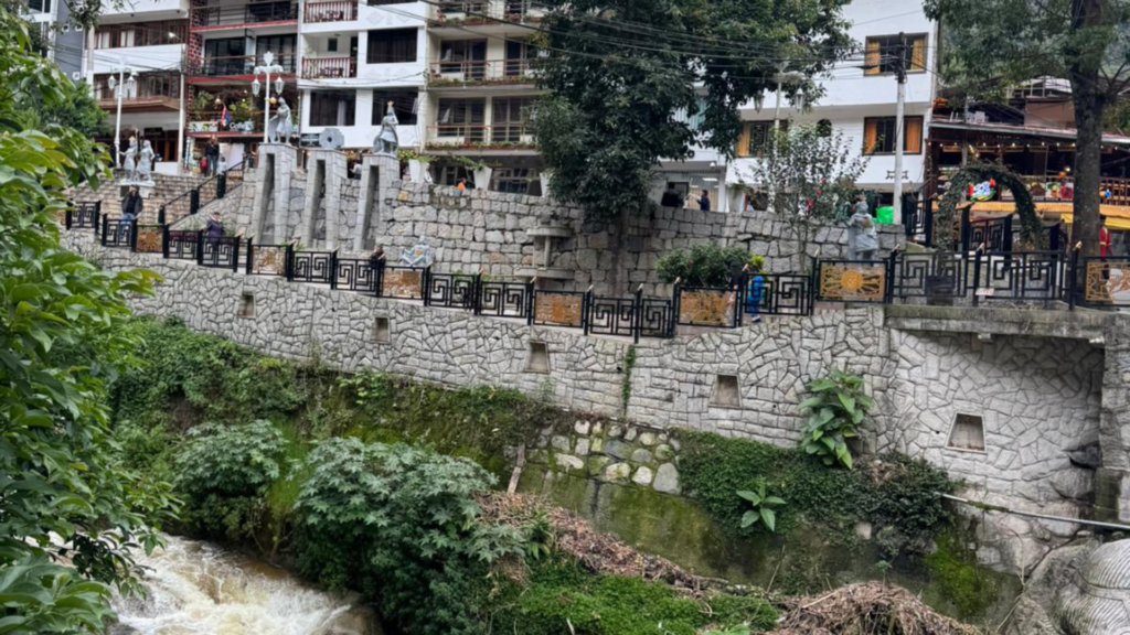 Aguas Calientes Guiding Cusco Expeditions