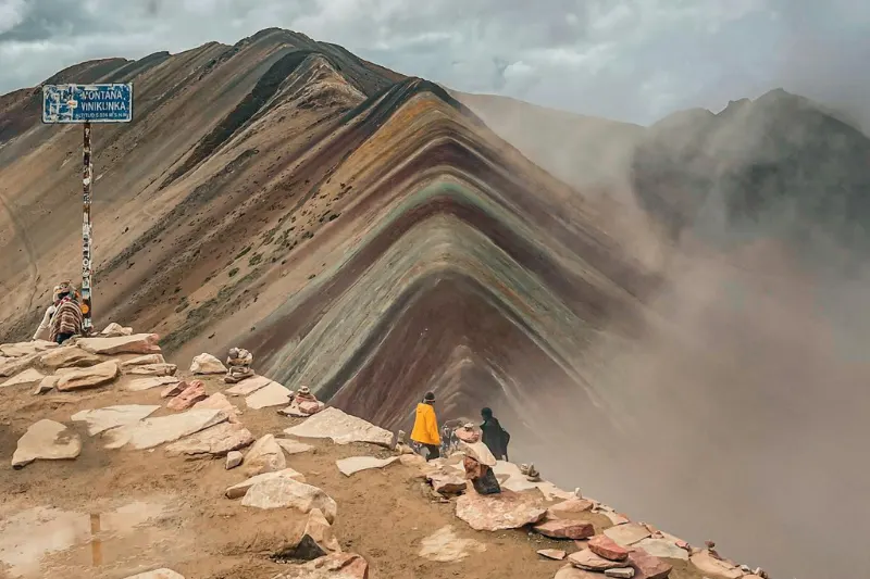 Where are the Rainbow Mountains