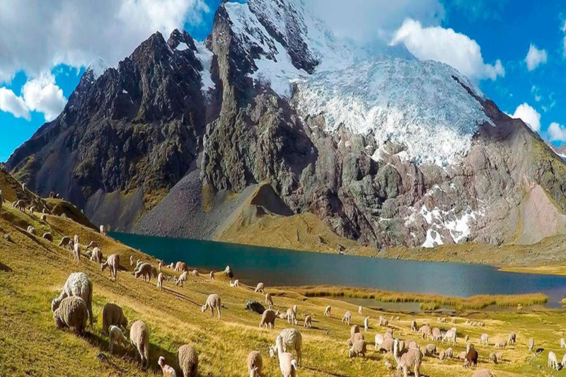 7 Lakes of Ausangate