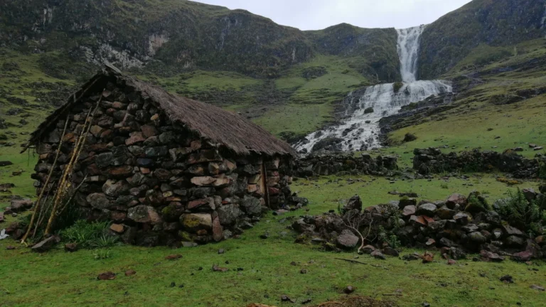 Day 1: Cusco – Calca – Lares Hot Springs – Cuncani Community