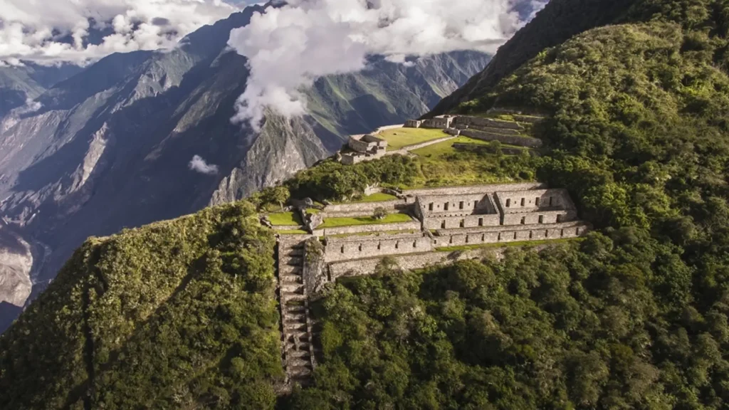 Choquequirao Trek to Machu Picchu 7 Days | 6 Nights.
