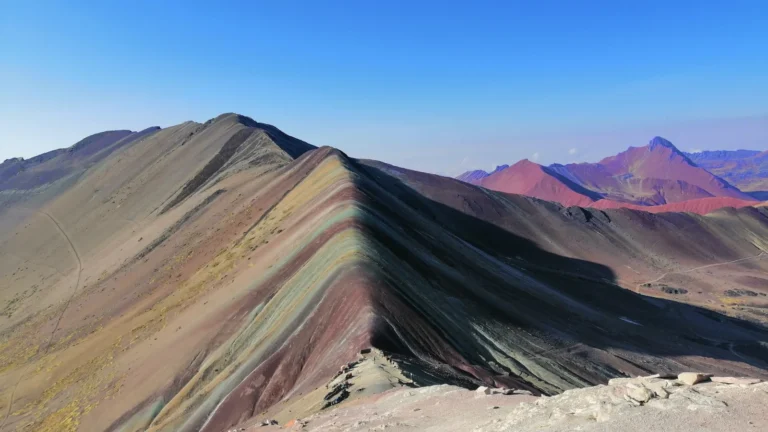 Day 4: Surineqocha – Rainbow Mountain – Red Valley – Cusco