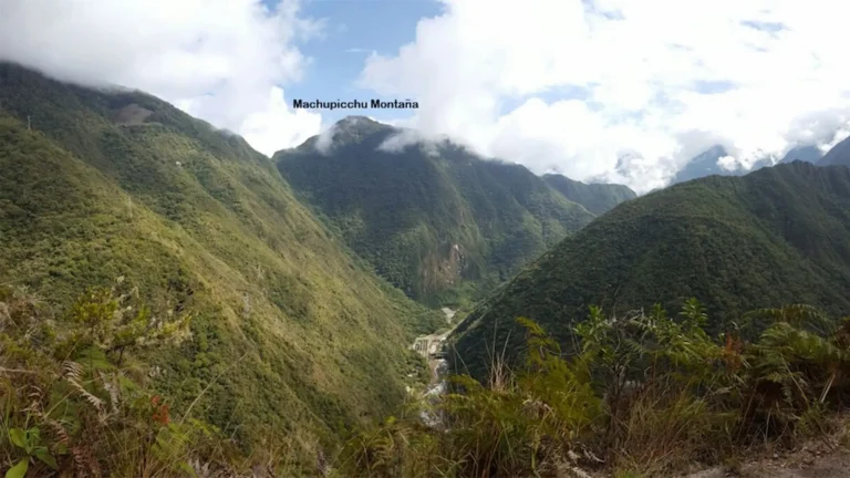 Day 1: Cusco – Km 104 – Wiñay Wayna – Sun Gate – Aguas Calientes