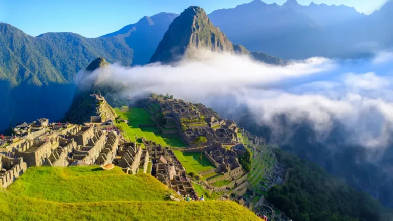 Day 4: Aguas Calientes – Machu Picchu – Ollantaytambo – Cusco