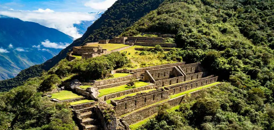 Explore Choquequirao