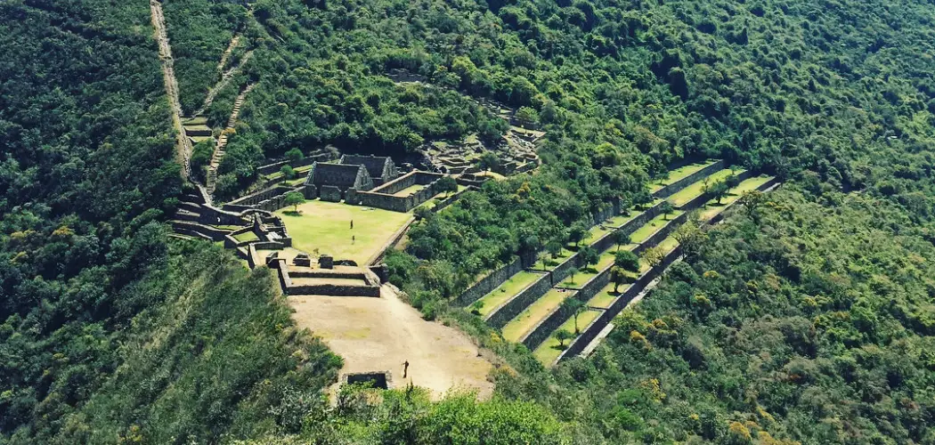 Explore Choquequirao