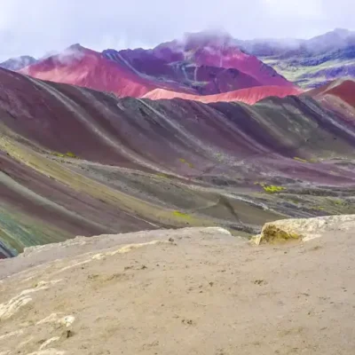 Impact of Climate on Vinicunca’s Colors: Detailed Guide