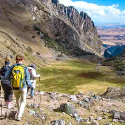 Trip to Lake Titicaca: Exploring the Highest Navigable Lake in the World