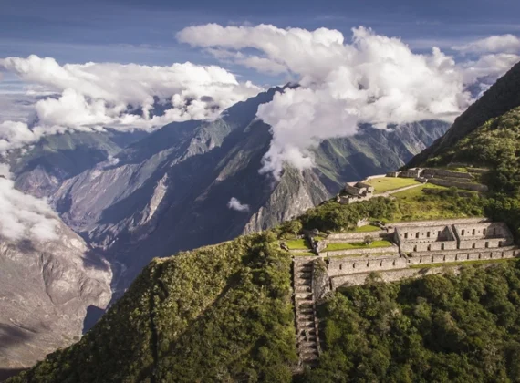 CHOQUEQUIRAO TREK