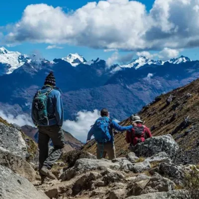 How to Choose the Best Agency for Your Salkantay Trek in 2025